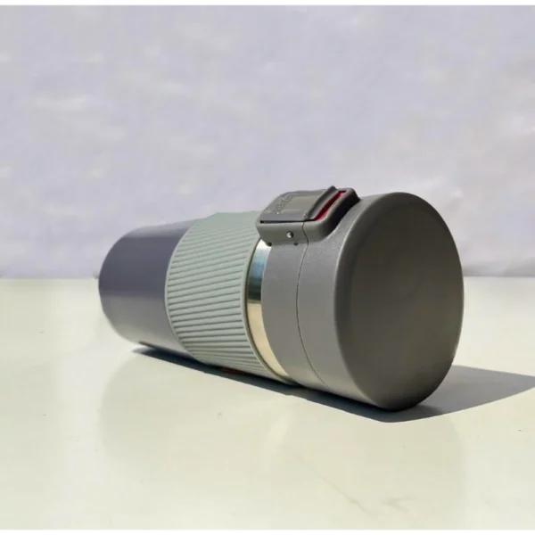 323 Vacuum Insulated Bottle - Image 4