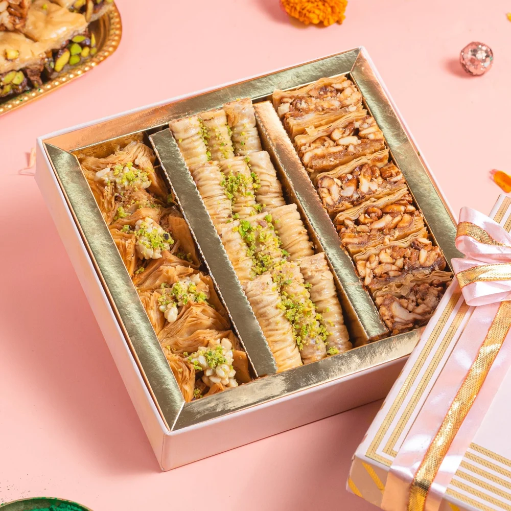Assorted Baklavas In Imperial Gift Box - Image 2