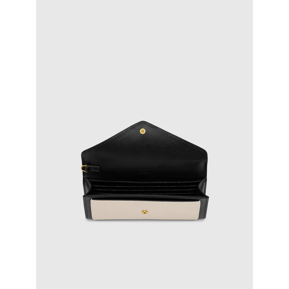 Gemma Travel Wallet - Image 2