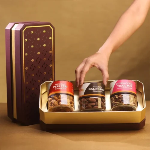 Nutty-Trio-Delight-Box-3.webp Nutty Trio Delight Box 1