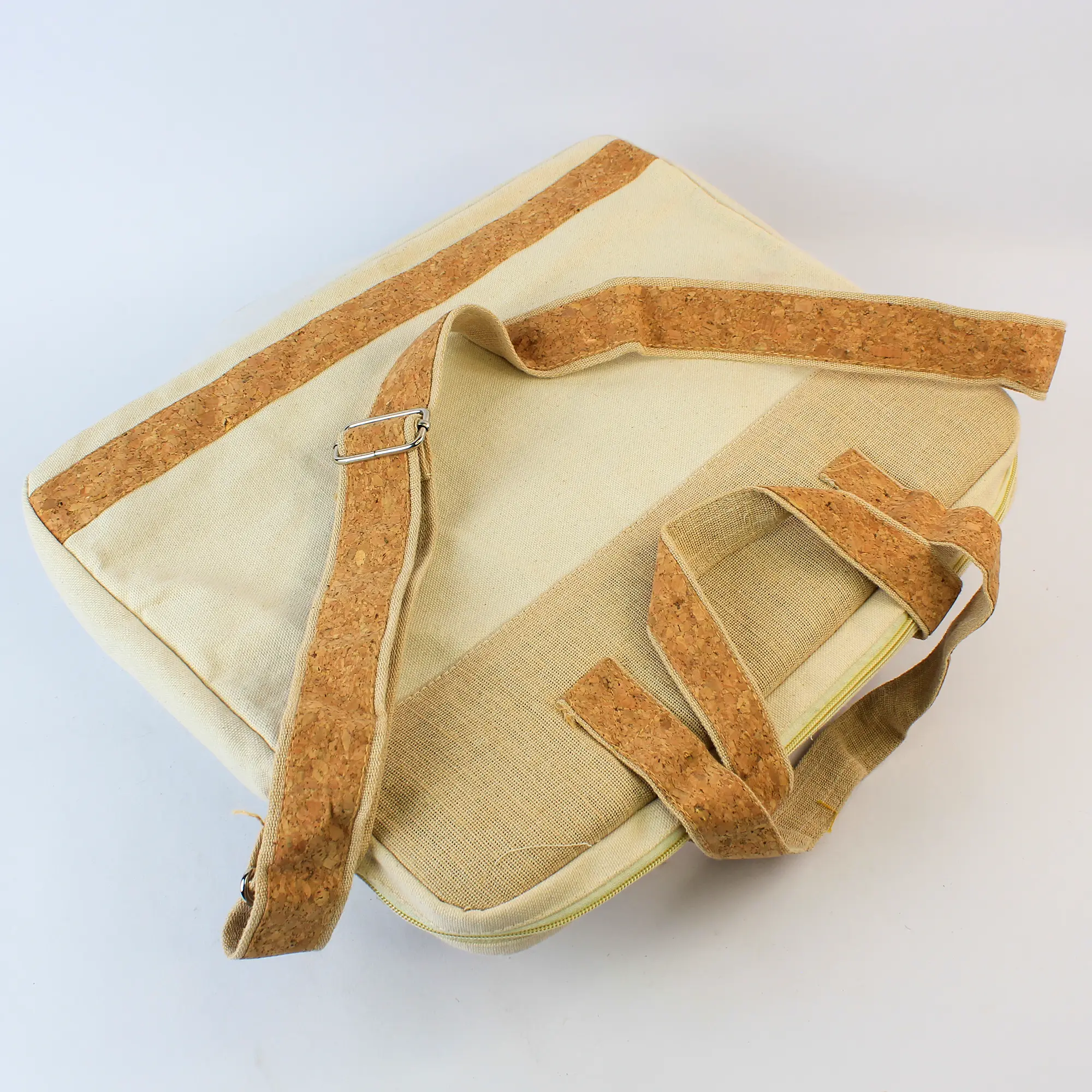Earthline Laptop Bag - Image 3